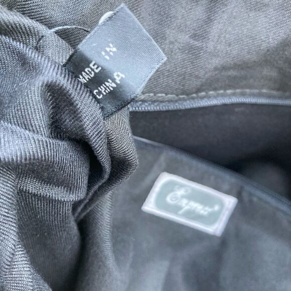 Empress, Vintage Purple Embossed Leather Shoulder Bag, Ruching & Tassel Accent - Picture 15 of 15